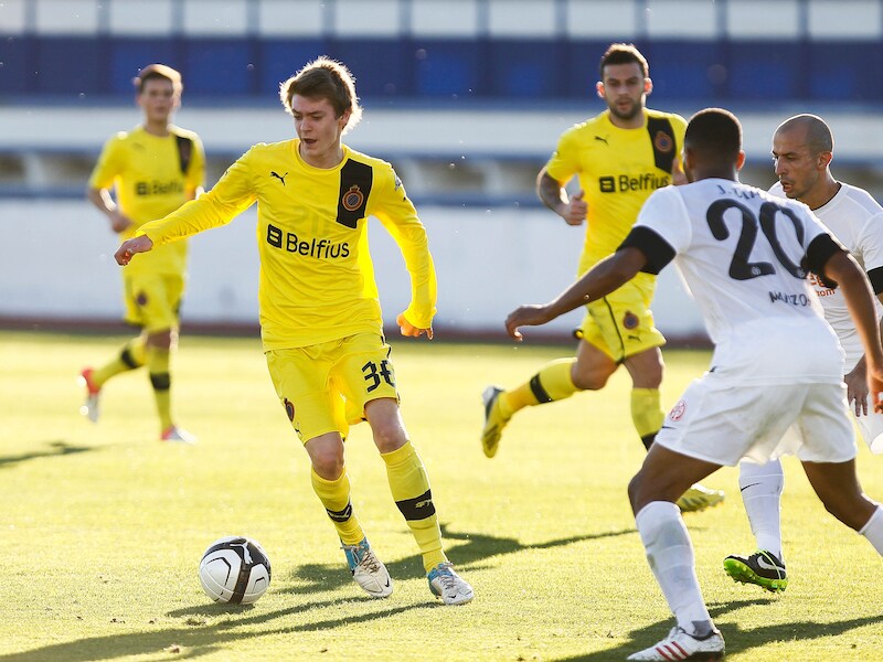 Sander Coopman met Club Brugge op stage in Marbella