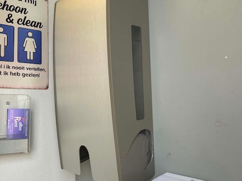 De club werd het slachtoffer van vandalisme na hun evenement. 