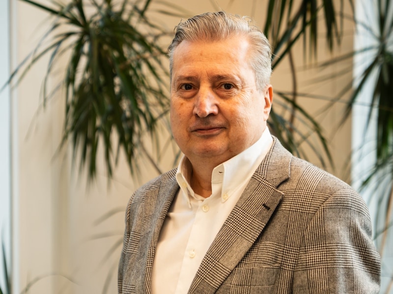 Ludo Van Campenhout (N-VA) werd aan het begin van de legislatuur schepen in het district Antwerpen.