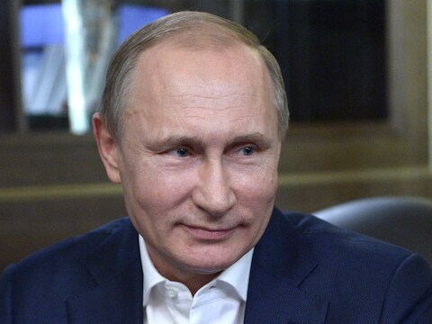 Putin tijdens zijn interview met de hoofdredacteur van het Duitse boulevardblad Bild.