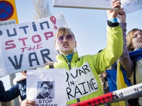 De protestactie voor de Russische ambassade