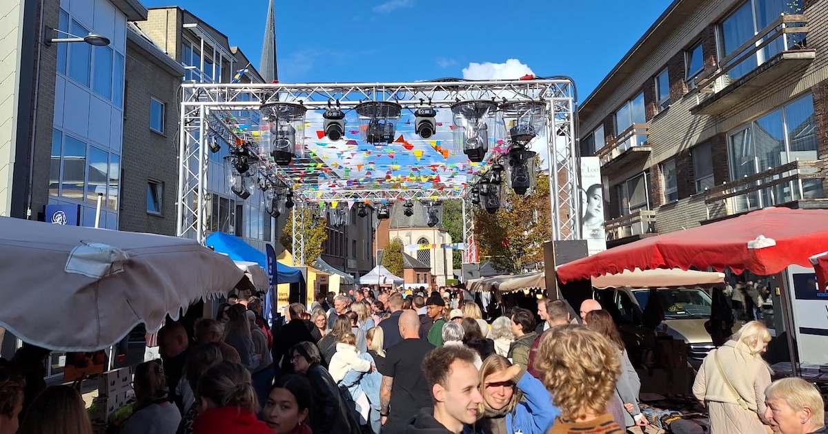 Schelle geniet van zonnige jaarmarkt