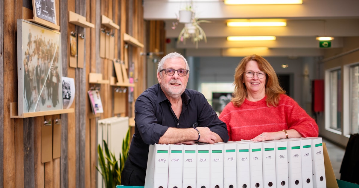 Fotograaf Luc Hilderson (66) schenkt 65 kilo theatergeschiedenis aan theater arsenaal: “Als fotograa