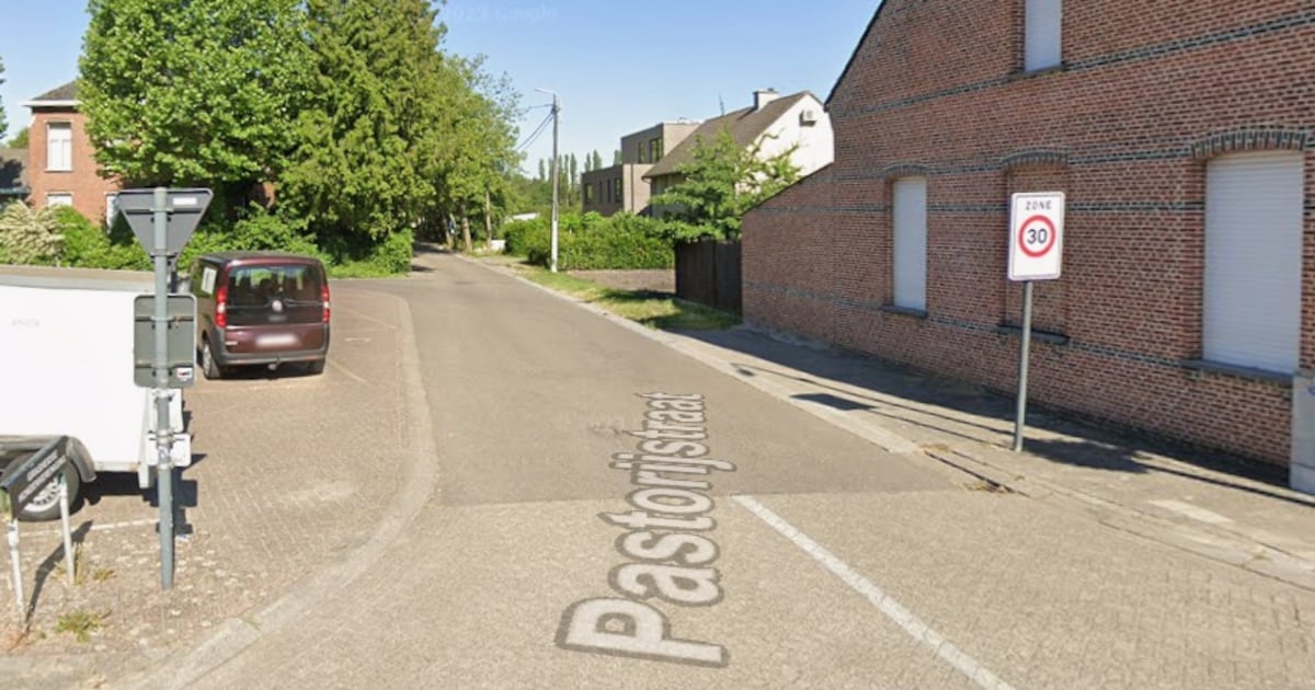 Groen licht voor extra parking in Grasheide: gemeenteraad keurt aankoop grond goed