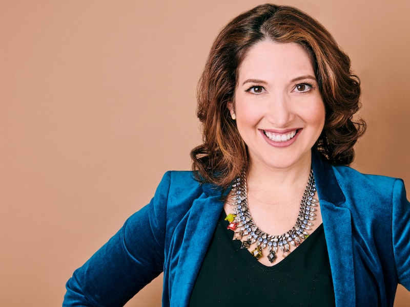 INTERVIEW. Onze journaliste sprak Randi Zuckerberg, ‘zus van’ en unieke vrouw in de techwereld: “Ik werkte 100 uur per week”