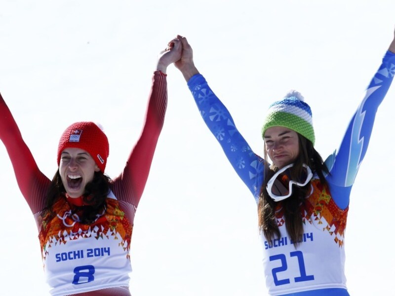 Gisin (L) en Maze samen op het podium.