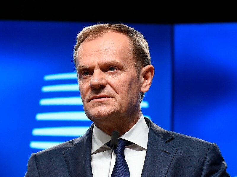 De herbenoeming van Donald Tusk als Europees president blijkt plots een heet hangijzer te worden.