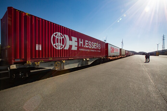 Ecolab en H.Essers lanceren elektrische vrachtwagen: “Elektrificatie is ...
