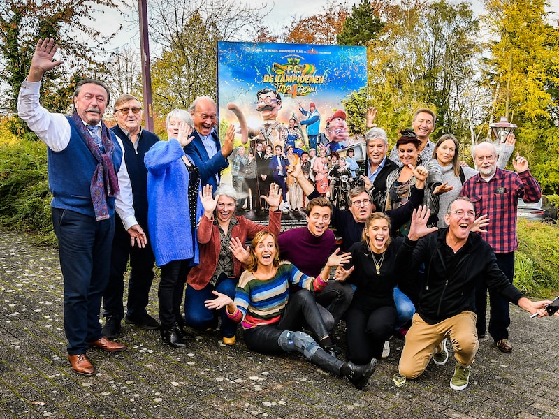 'Tribute'-aflevering van 'F.C. De Kampioenen' in de maak