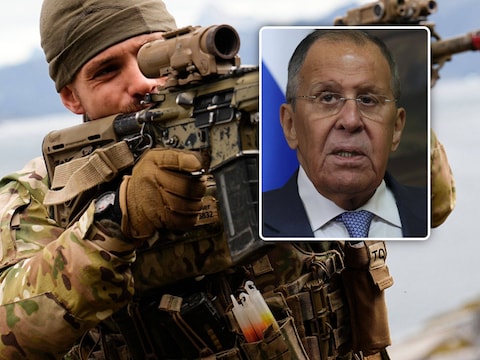 Een militair van NAVO-operatie Arctic Sentry in Nuuk, Groenland. Inzet: de Russische buitenlandminister Sergej Lavrov