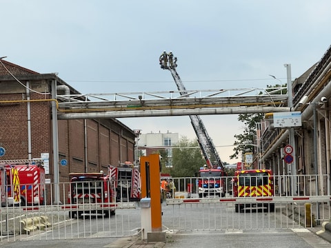 De brandweer rukte uit naar de firma Bekaert in Zwevegem