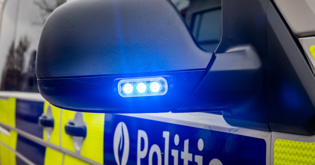 Jongeman (17) lichtgewond na aanrijding in Hasselt