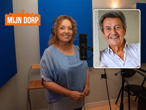 Zangeres Corina in de studio in Wetteren. Ze is al 27 jaar achtergrondzangeres van Willy Sommers.