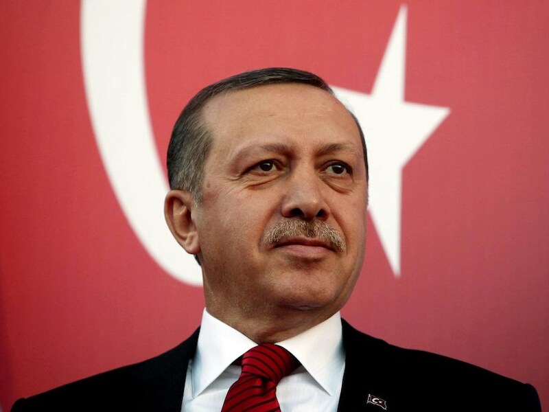 De Turkse premier Erdogan riep gisteren op de toegang tot het internetfilmpje onmogelijk te maken.
