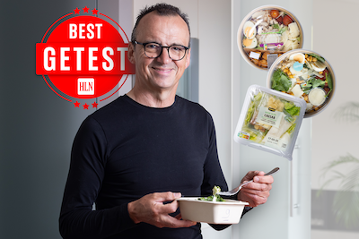 “Eindelijk, een slaatje dat er appetijtelijk uitziet.” Luc Bellings proeft 10 caesarsalades, geeft 3 buizen en één 8/10
