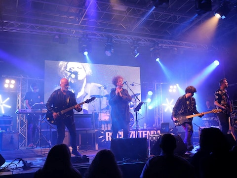 Tribute band ‘the obsCURE’ geeft op vrijdag 4 september een concert op Domein de Renesse in Oostmalle 