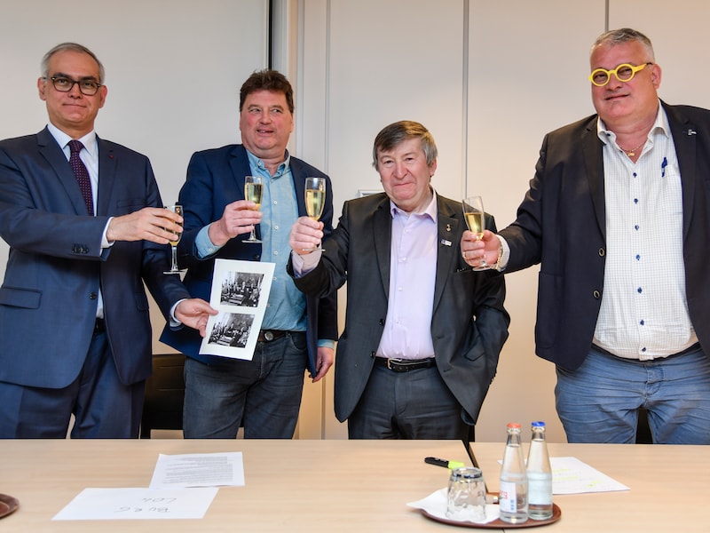 Lokeren fusioneert met KSV Temse