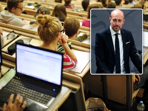 Illustratiebeeld. Inzet: Deense minister van Onderwijs Magnus Heunicke. 