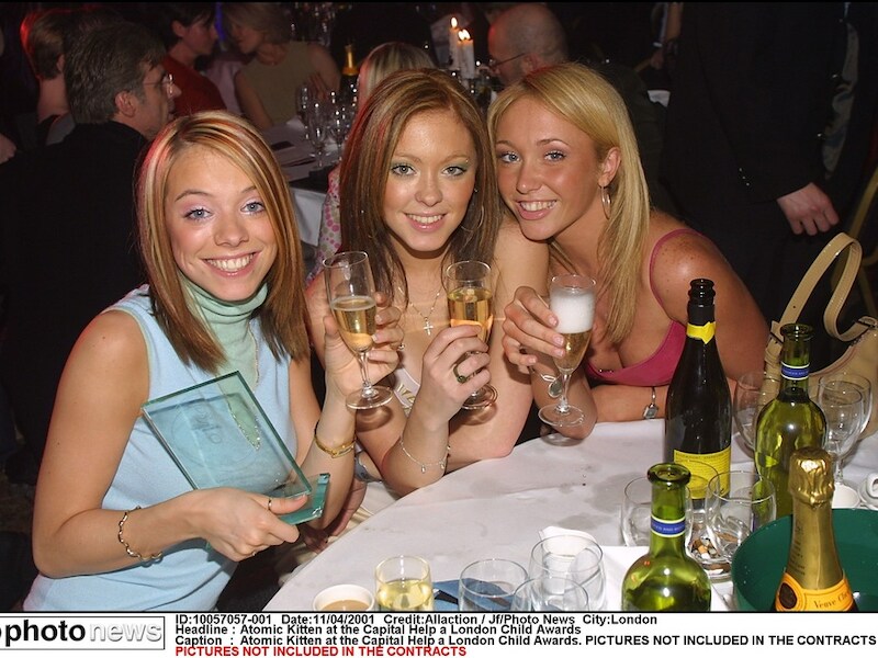 Atomic Kitten. Foto uit 2001.