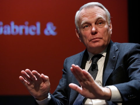 De Franse buitenlandminister Jean-Marc Ayrault: "Frankrijk probeert nog steeds te praten met zijn partners in de Veiligheidsraad, vooral de permanente leden en Rusland in het bijzonder".