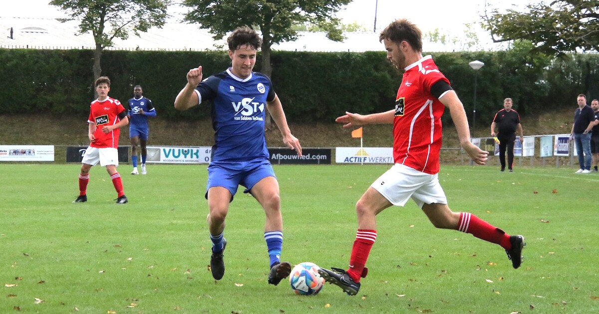 Thomas de Rijke maakt er vijf voor RCS, RIA W verplettert Aardenburg