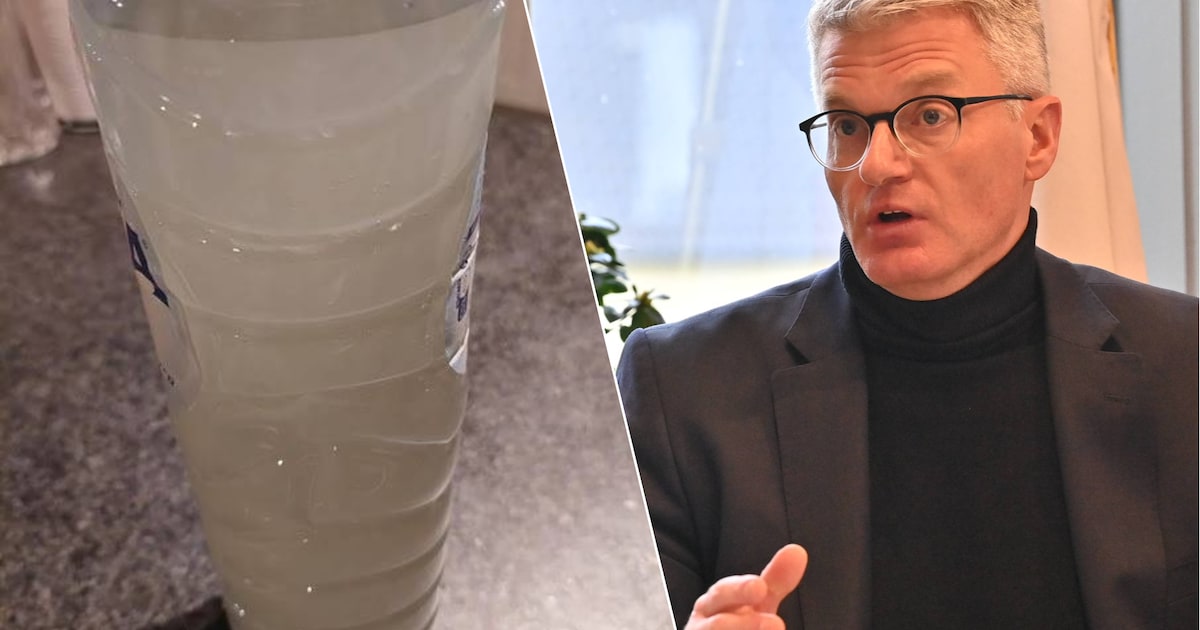 Troebel leidingwater uit de kranen in verschillende Oost-Vlaamse ...