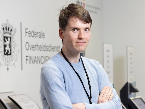 Fiscaal controleur Benjamin kocht een appartement en kan toch goed sparen. 