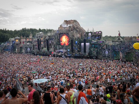 Het hoofdpodium van Tomorrowland in 2013.