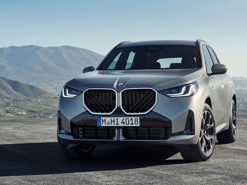 BMW X3.
