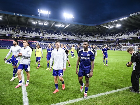 🎧“Veel foutenmarge zit er niet meer op bij Anderlecht”: HLN Voetbalpodcast ziet dat paars-wit nu al achterop hinkt in strijd om top 3