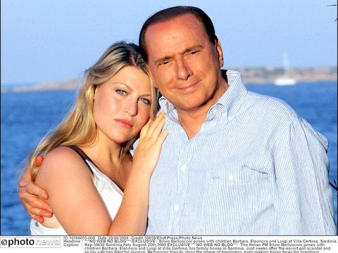 Silvio en dochter Barbara Berlusconi. Foto uit 2009.