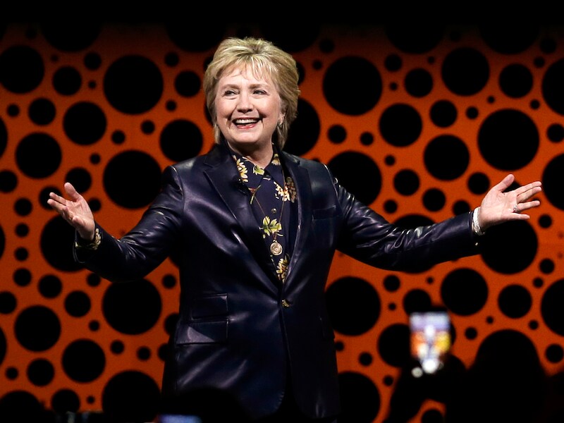 Hillary Clinton tijdens een toespraak voor de Professional Businesswomane of California in San Francisco.
