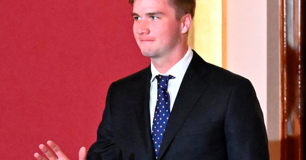 Prins Gabriël vervult eerste solo-opdracht dành cho người đứng đầu Koningin Elisabethwedstrijd, cũng như vervanger van Mathilde | Showbiz | HLN.be