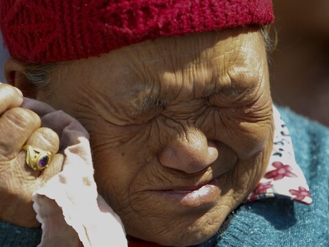 De moeder van sherpa Ang Kaji, die overleed in de lawine.