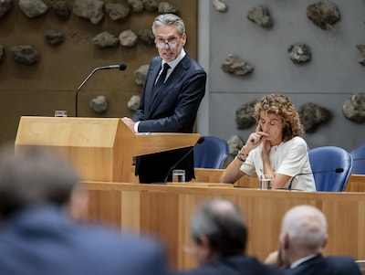 Nederlandse regeringscrisis: oppositie wil constructief meewerken aan voortzetting “beleidsarme” regering