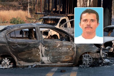https://images.hln.be/ZDQyZjdjMTFmZTMyZmFjNGU2YWUvZGlvLzI3MDM2MDY2My9maXQtd2lkdGgvNDAw/a-view-of-burned-cars-and-truck-allegedly-set-on-fire-by-organised-crime-groups-in-response-to-an-operation-to-arrest-a-high-priority-security-target-on-a-highway-near-acatlan-de-juarez-jalisco-state-mexico-on-february-22-2026-the-mexican-army-announced-that-it-had-killed-powerful-drug-lord-nemesio-el-mencho-oseguera-in-an-operation-that-sparked-a-wave-of-violence-in-various-parts-of-the-country-on-february-22-2026-gunmen-retaliating-for-the-raid-blocked-more-than-20-roads-in-western-jalisco-state-which-includes-tapalpa-with-burning-cars-and-trucks-the-violence-spread-to-other-states-as-well-photo-by-ulises-ruiz-afp-inzet-mexican-drug-lord-nemesio-oseguera-cervantes-also-known-as-el-mencho-appears-in-an-undated-photograph-on-the-u-s-drug-enforcement-agency-dea-website-with-a-15-million-reward-offered-for-information-leading-to-his-arrest-mexico-s-defense-ministry-said-a-shootout-in-the-western-state-of-jalisco-left-oseguera-seriously-injured-and-he-died-during-an-air-transfer-to-mexico-city-dea-handout-via-reuters-this-image-has-been-supplied-by-a-third-party-quality-from-source