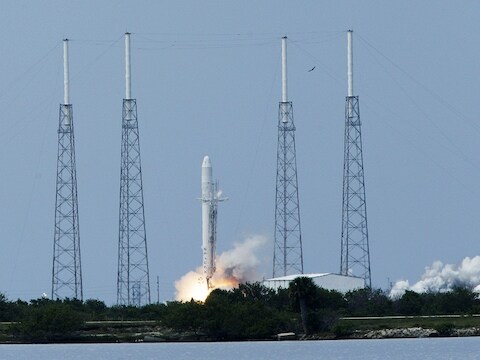 Falcon 9.