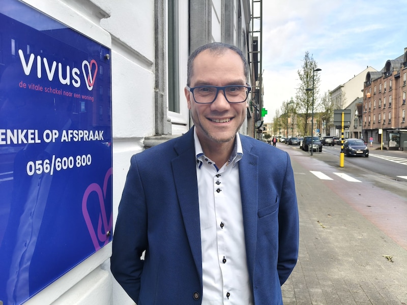Pietro Iacopucci (48) stopt als schepen en wordt directeur van woonmaatschappij: “Mensen een dak boven hun hoofd geven, dat is écht helpen”