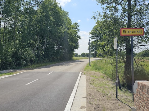 De Bolksedijk in Rijkevorsel, waar het incident plaatsvond.