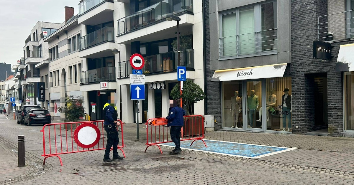Politie vraagt meer respect van omstaanders na ongeval in Waregem: “Als ...