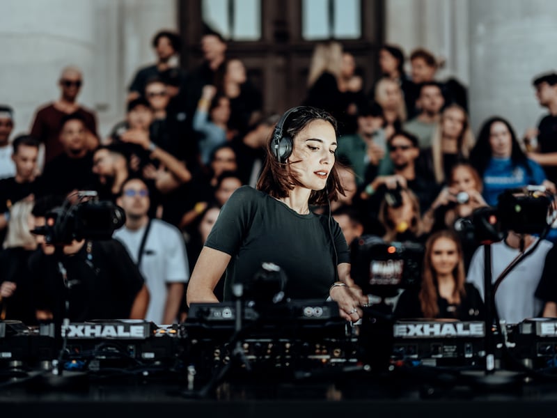 Gevreesde klachtenregen over technofeest Amelie Lens valt mee: 18 van de 28 meldingen komen van dezelfde omwonende