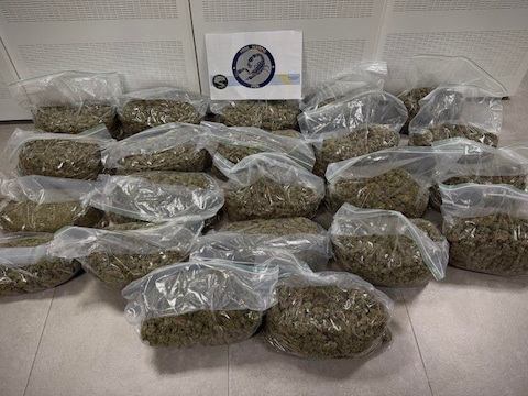 De politie hoopt inwoners beter te leren herkennen welke signalen kunnen wijzen op een cannabisplantage, drugslabo of andere illegale drugsactiviteiten.