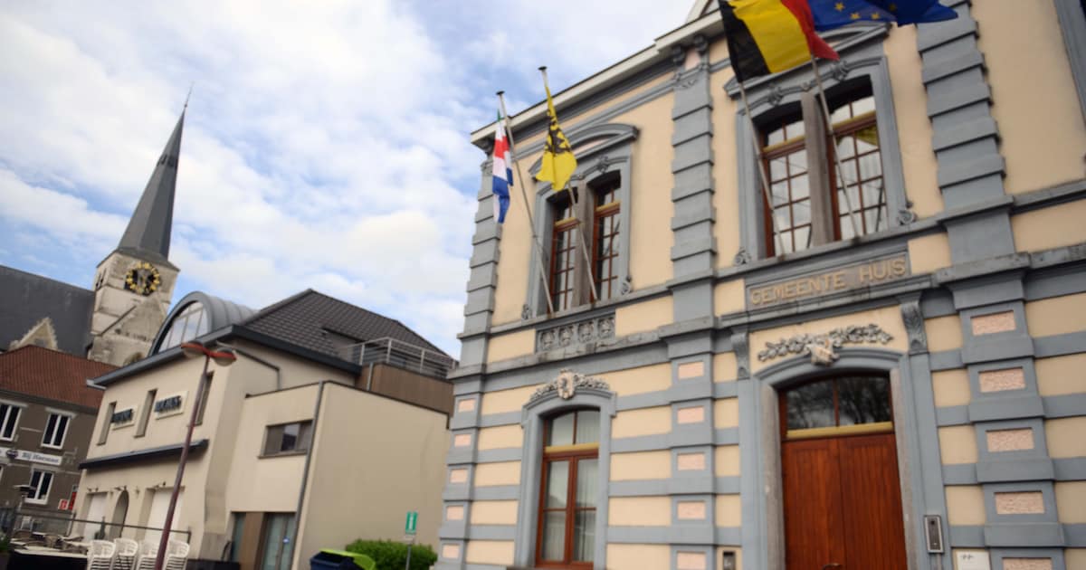 Dakrestauratie Sint-Pieter-en-Pauluskerk staat centraal op volgende ...