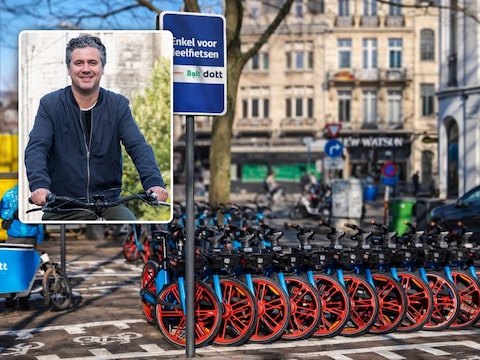 Nieuwe hub voor deelfietsen aan station Gent-Sint-Pieters. Inzet: Joris Vandenbroucke, schepen van Mobiliteit.
