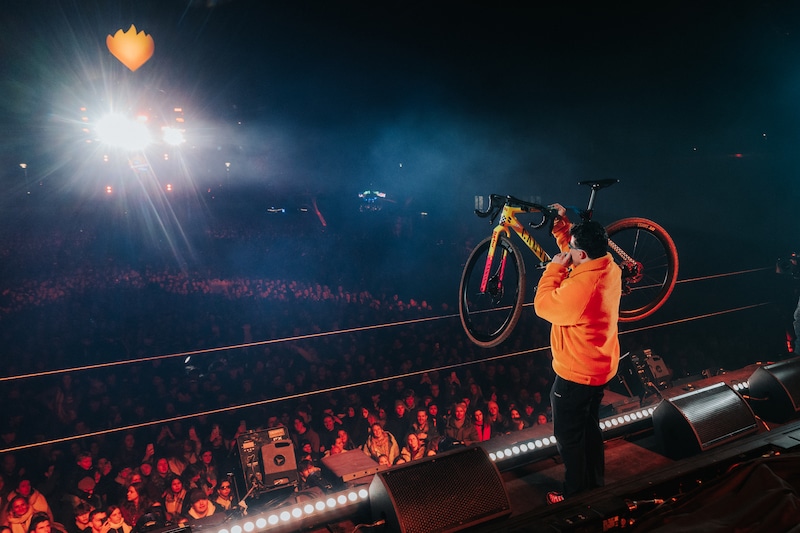 Omdat Het Kan & Average Rob sluiten De Warmste Week af met pure chaos en warmte.