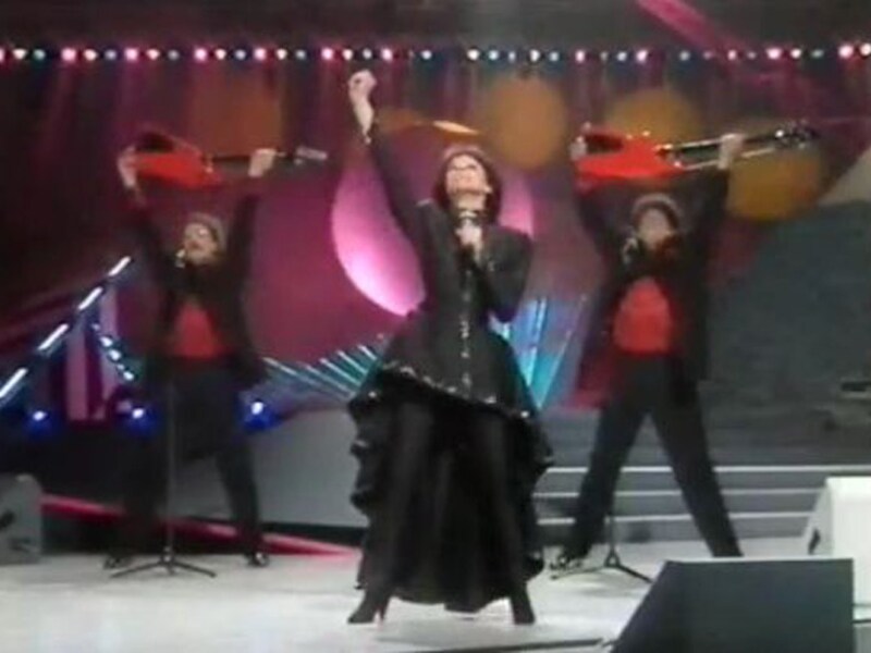 Liliaine Saint-Pierre nam in 1987 deel met het nummer 'Soldiers of Love'.