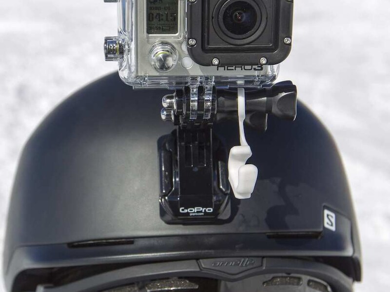 Een helmcamera zoals Schumacher er één droeg.