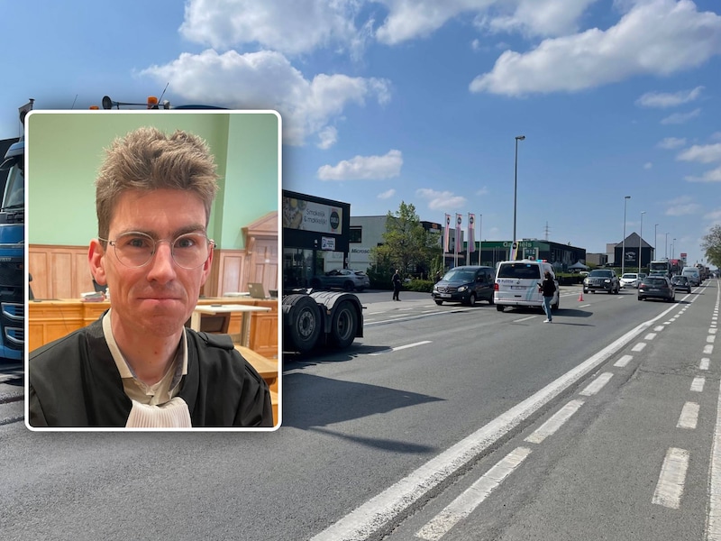 Archieffoto van de Gentseweg in Sint-Eloois-Vijve., Inzet: Advocaat Michiel Hoet