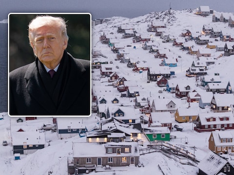 Traditionele Groenlandse huisjes in Nuuk, de hoofdstad van Groenland. Inzet: Amerikaanse president Donald Trump. 