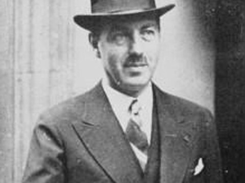 Paul van Zeeland (1893-1973).